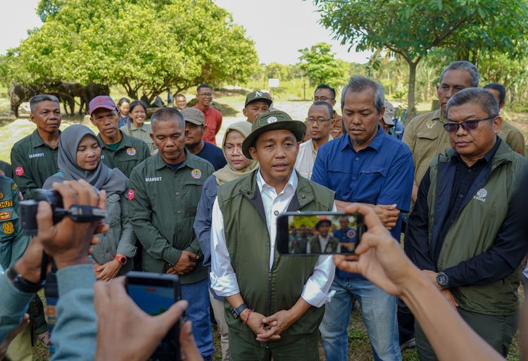 Menhut Sampaikan Duka Cita Mendalam Bencana Banjir Yang Melanda Aceh–Sumut, Jadikan Momentum Evaluasi Kebijakan