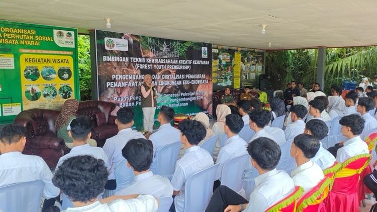 Kemenhut Dorong Generasi Muda Kembangkan Wisata Edukasi Berbasis Hutan di Sumatera Barat