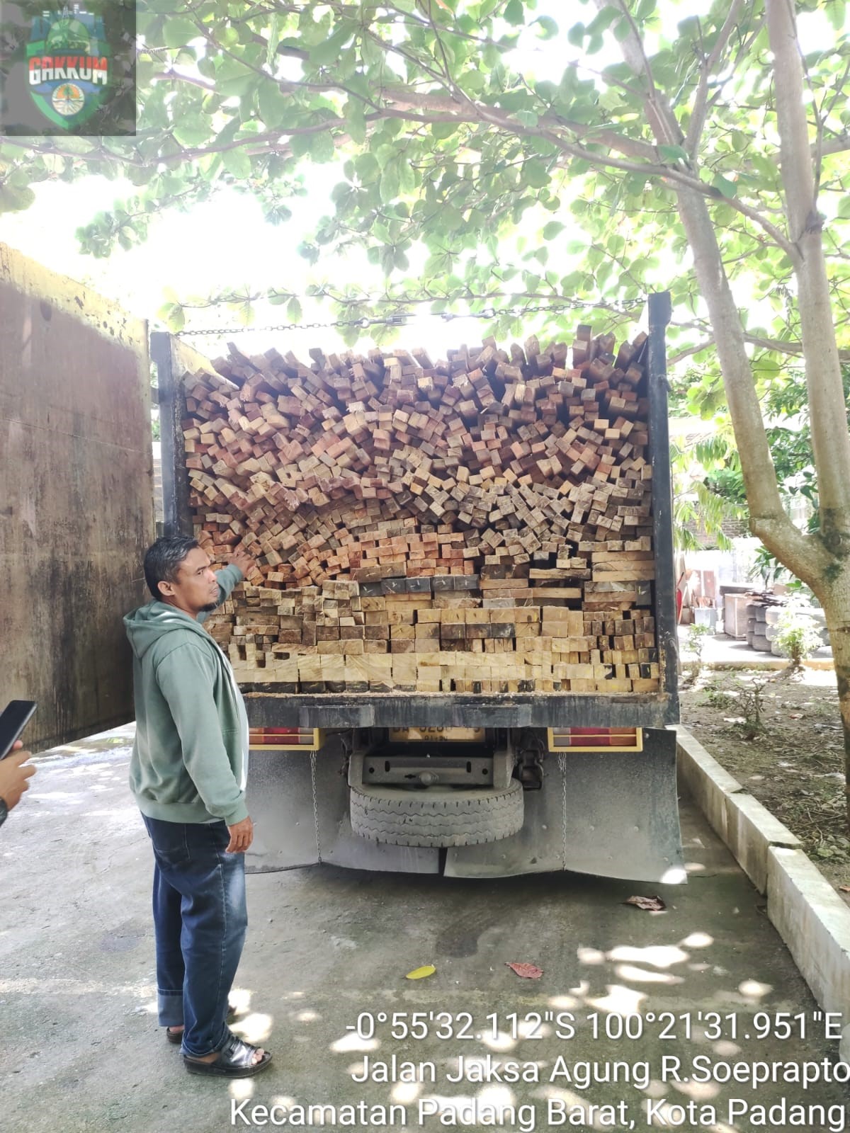 Gakkum KLHK Tangkap Pemilik Kayu Ilegal Kasus Pembalakan Liar Di Solok Selatan