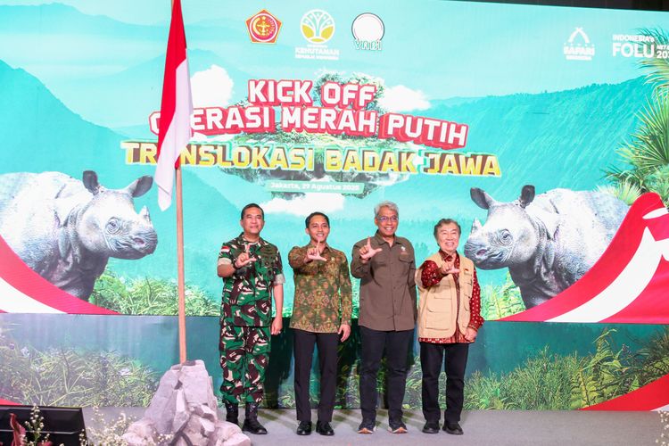 Pemerintah Mulai Operasi Merah Putih: Translokasi Badak Jawa