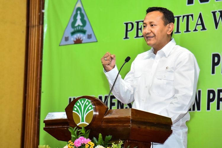 Usung Tema Ketahanan Pangan Berkelanjutan, Wamenhut Buka Munas Perwita Wana Kencana 2025