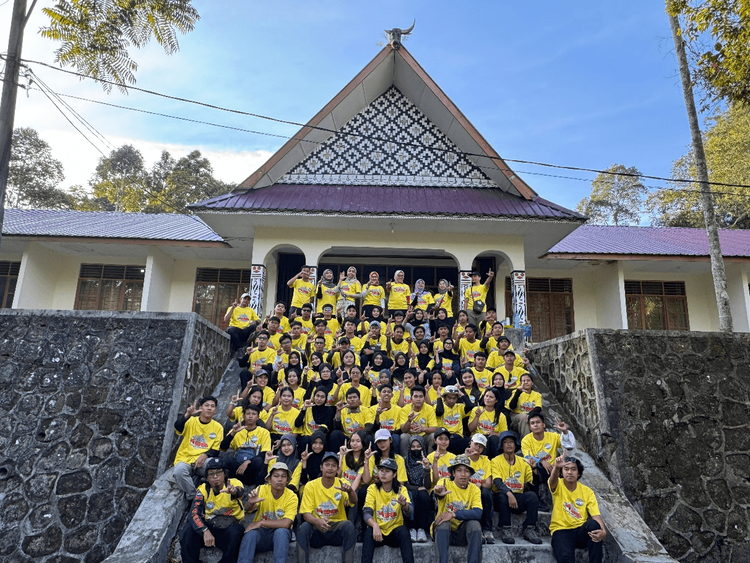 Eksplorasi Hutan, Edukasi Alam: BESTARI RIMBA Bangkitkan Semangat Sains Generasi Muda