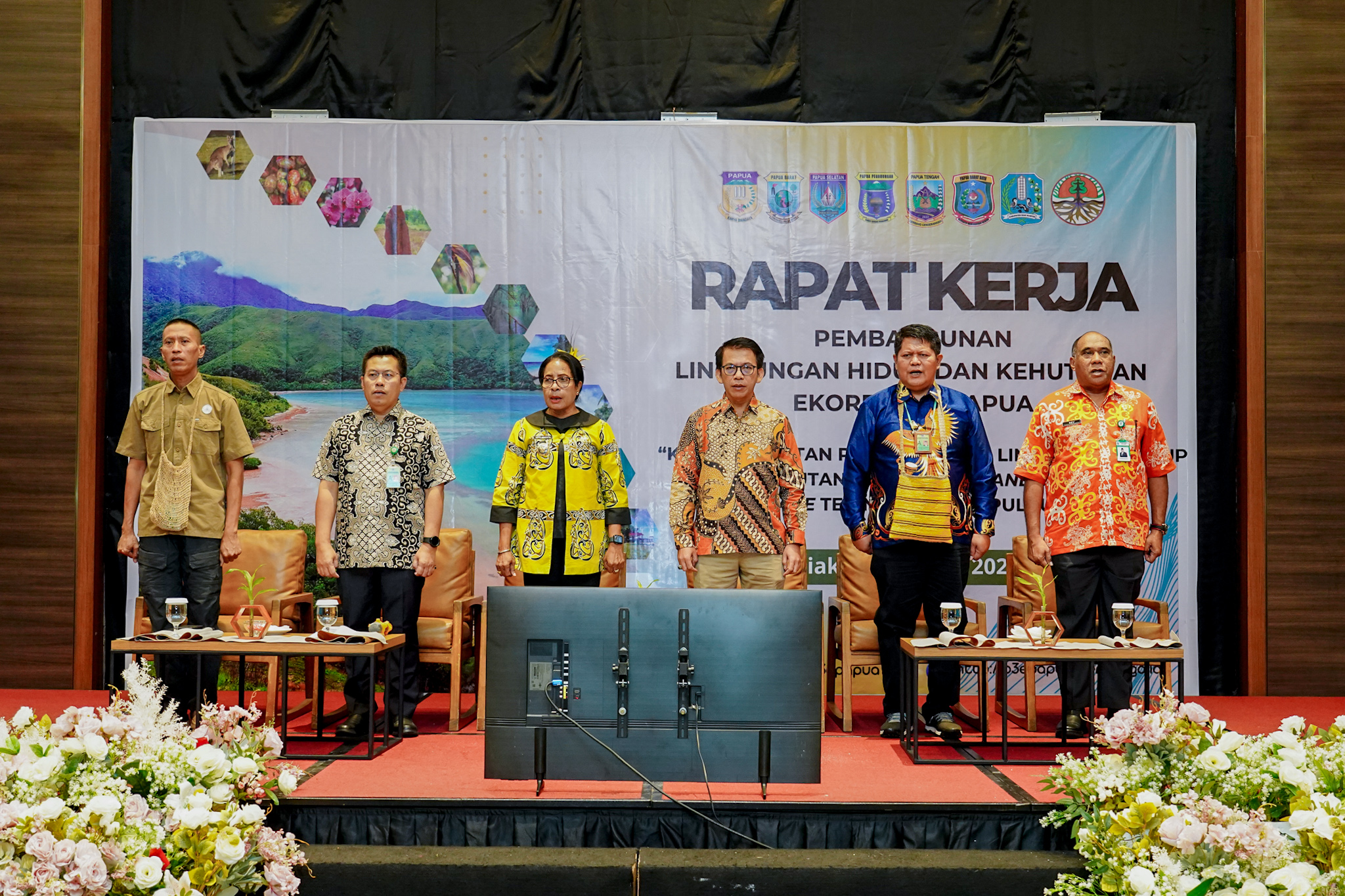 KLHK Tegaskan Keberlanjutan Pembangunan Lingkungan Hidup Dan Kehutanan Berbasis Landscape Dan Seascape Terintegrasi Di Pulau Papua