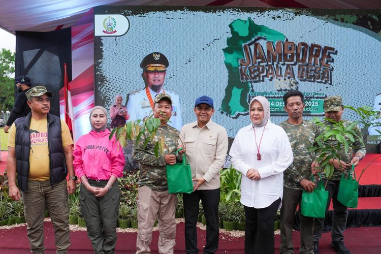 Menhut Raja Antoni Ingatkan Kades se-Sulsel Filosofi Sulapa Eppa’ Walasuji untuk Jaga Hutan